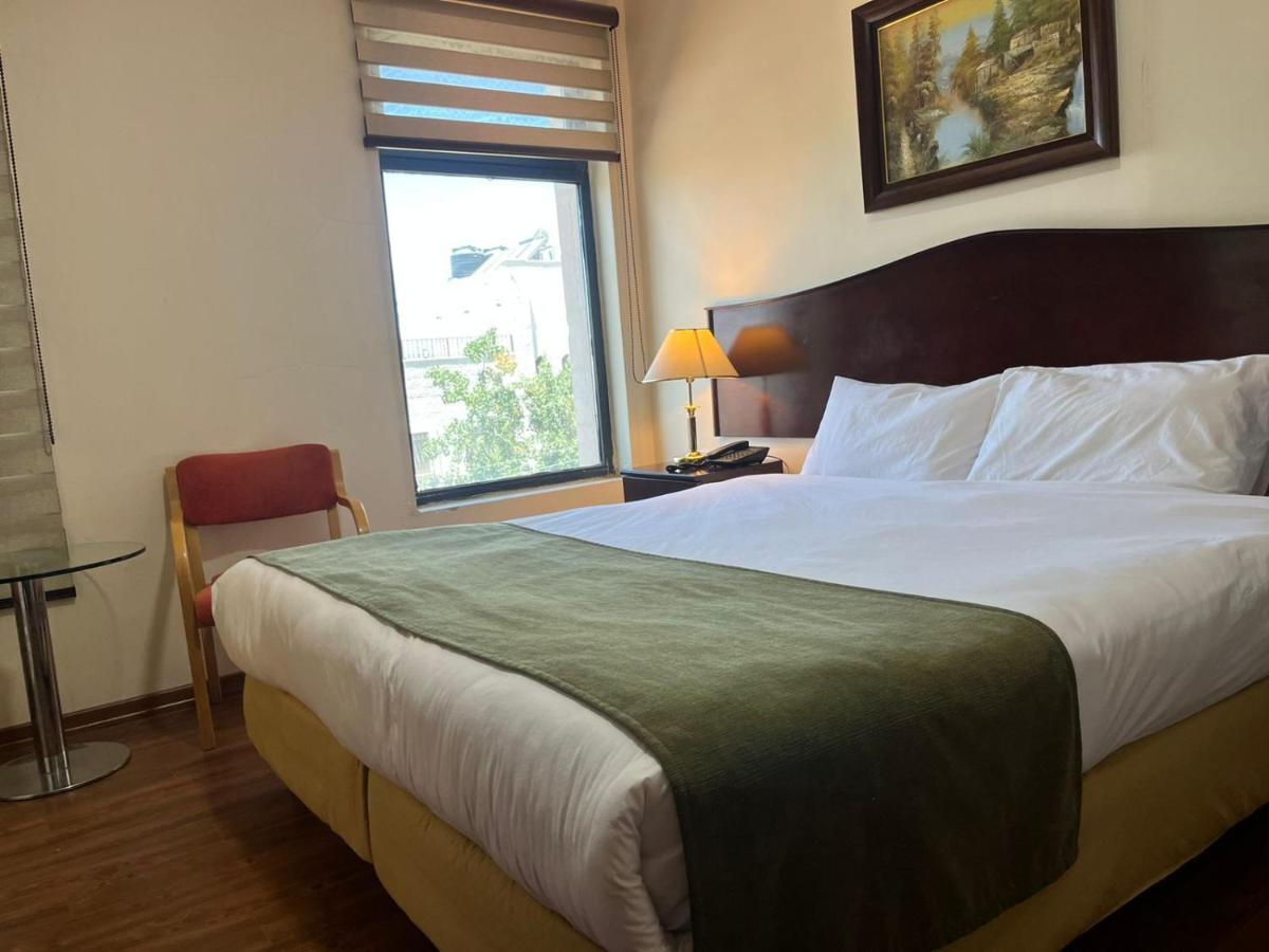 Rozana Hotel Suite Amman Exterior foto