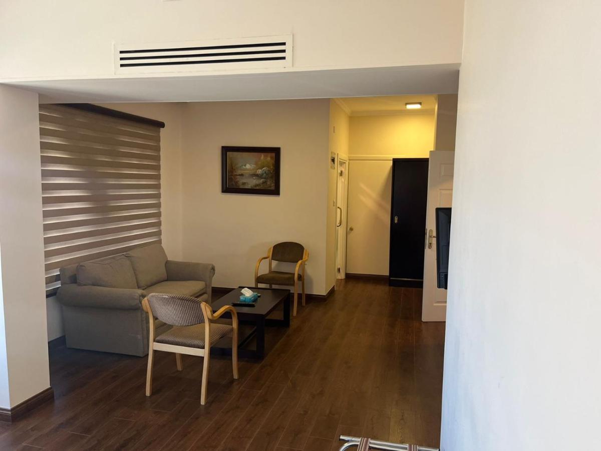Rozana Hotel Suite Amman Exterior foto