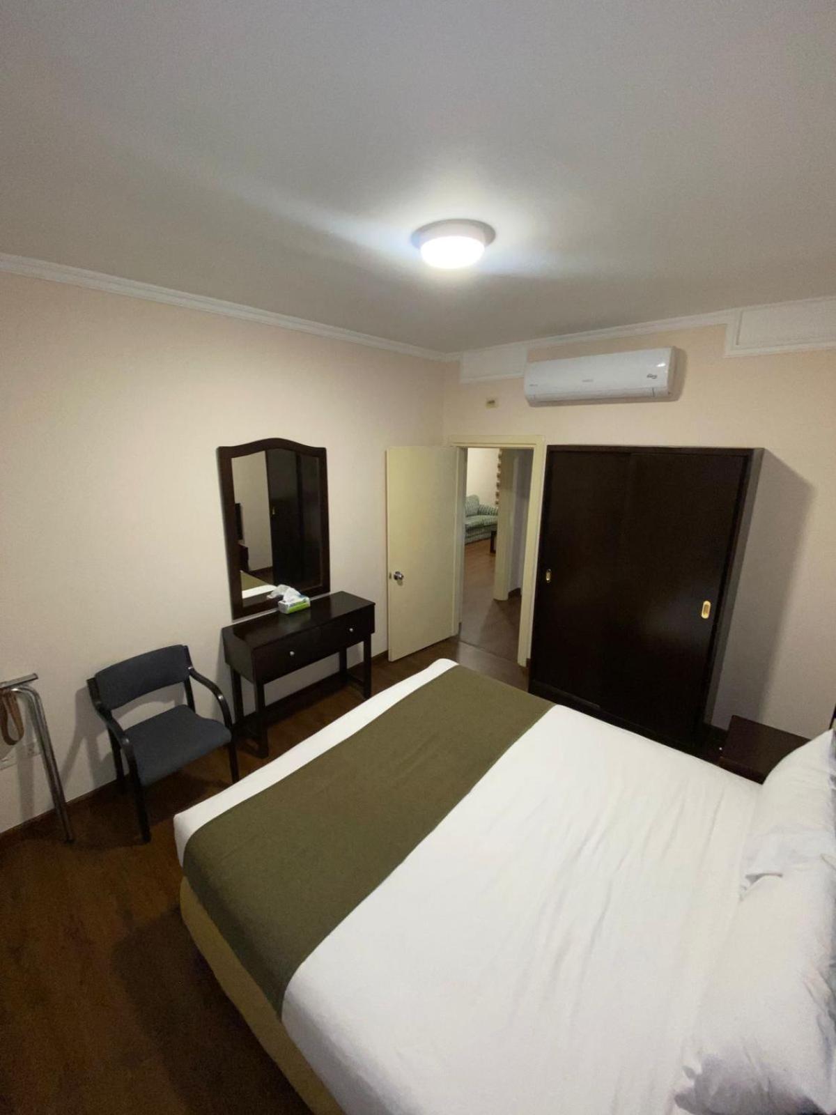 Rozana Hotel Suite Amman Exterior foto