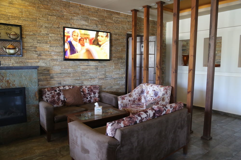 Rozana Hotel Suite Amman Exterior foto