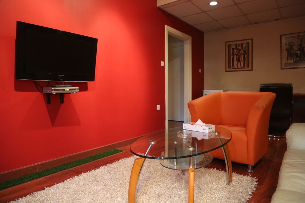 Rozana Hotel Suite Amman Exterior foto